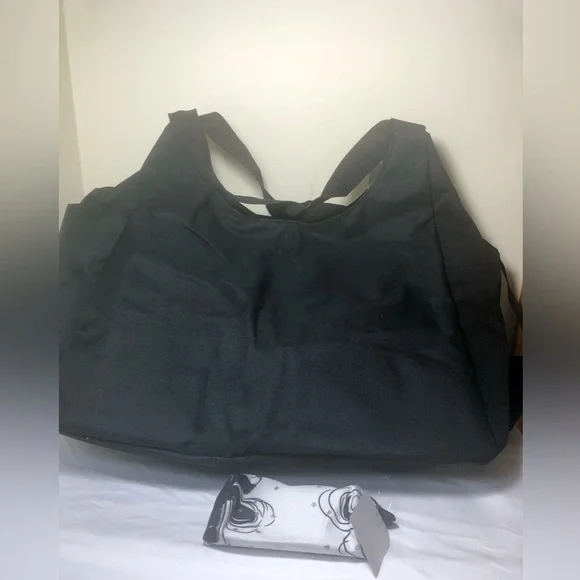 Black & White Floral Tote Bag for Women - Stylish Everyday Shoulder Bag NWOT - Picture 2 of 5